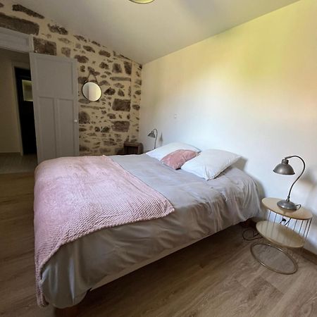Vila La Remise 4 Etoiles Saint-Hilaire-de-Mortagne Exteriér fotografie