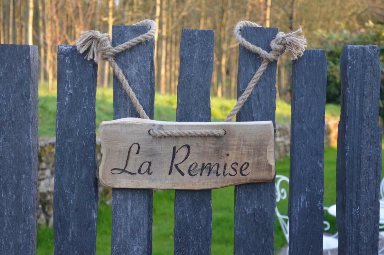 Vila La Remise 4 Etoiles Saint-Hilaire-de-Mortagne Exteriér fotografie