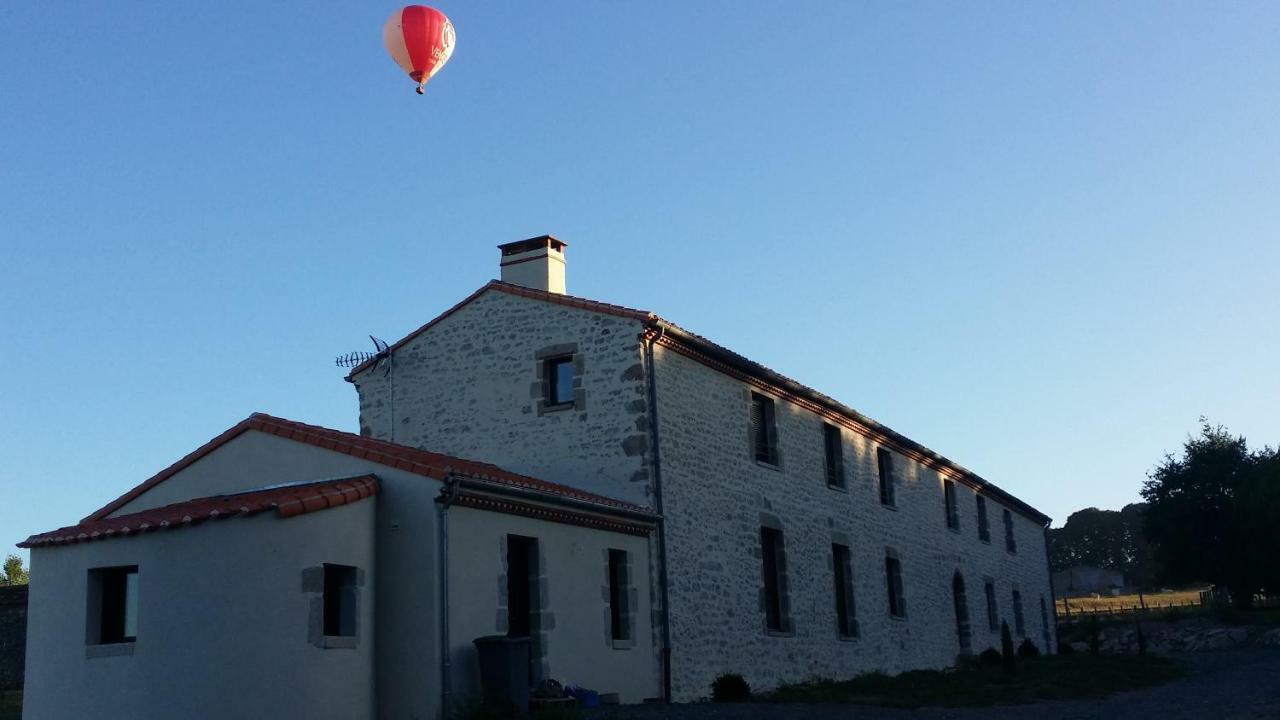 Vila La Remise 4 Etoiles Saint-Hilaire-de-Mortagne Exteriér fotografie